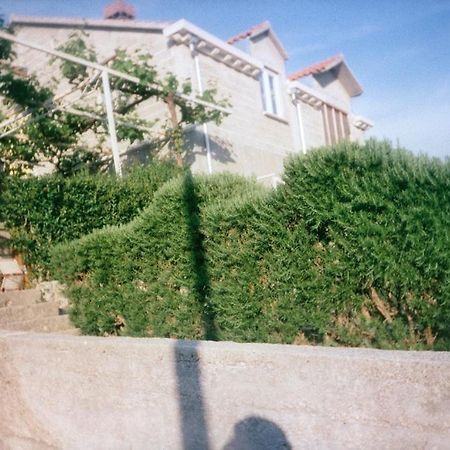 Family House Lise Apartment Mlini Exterior photo